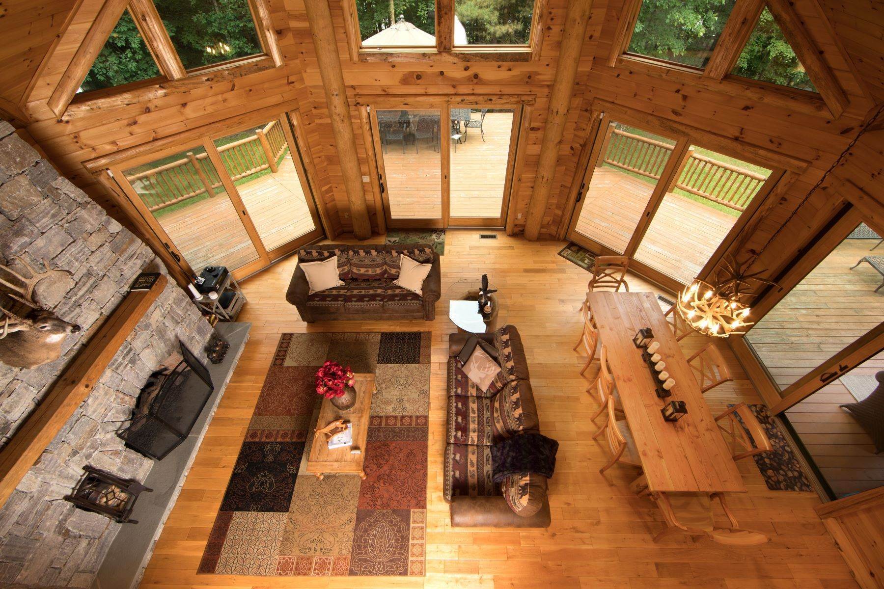 12. Single Family Homes 为 销售 在 Adirondack Lodge at The Chapin Estate 222 Sunset Pt 伯特利, 纽约 12720 美国